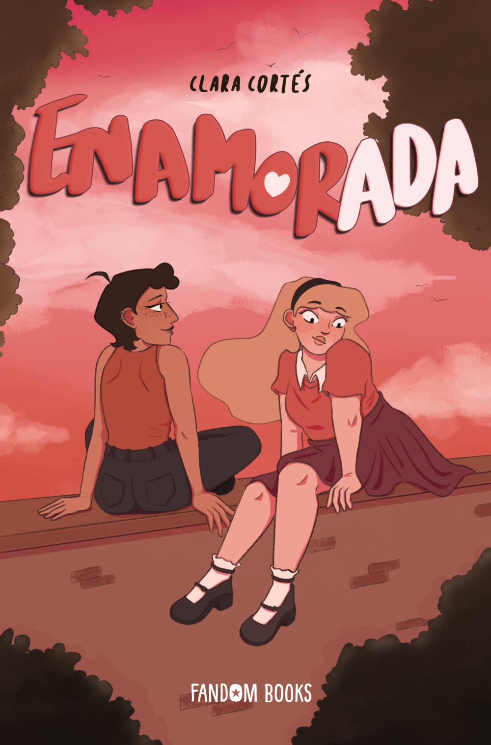cubierta portada novela gráfica Clara Cortés Enarmorada